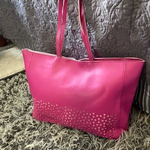 {BBW} Hot Pink Zip Tote
